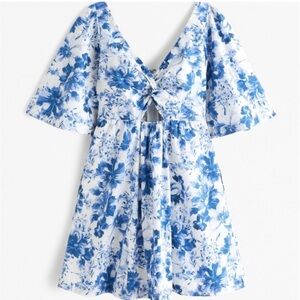 Abercrombie and Fitch Poplin Mini Dress - blue and white floral Size small